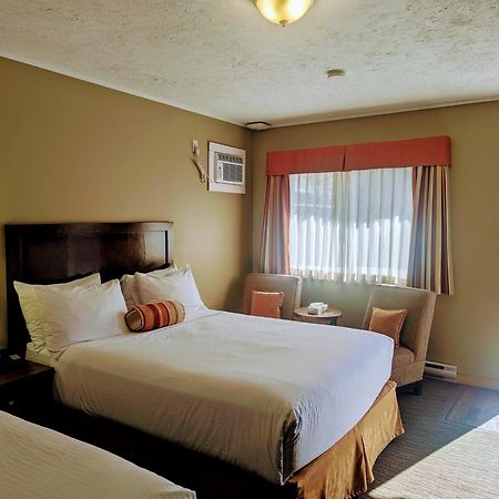 נלסון Alpine Inn & Suites מראה חיצוני תמונה