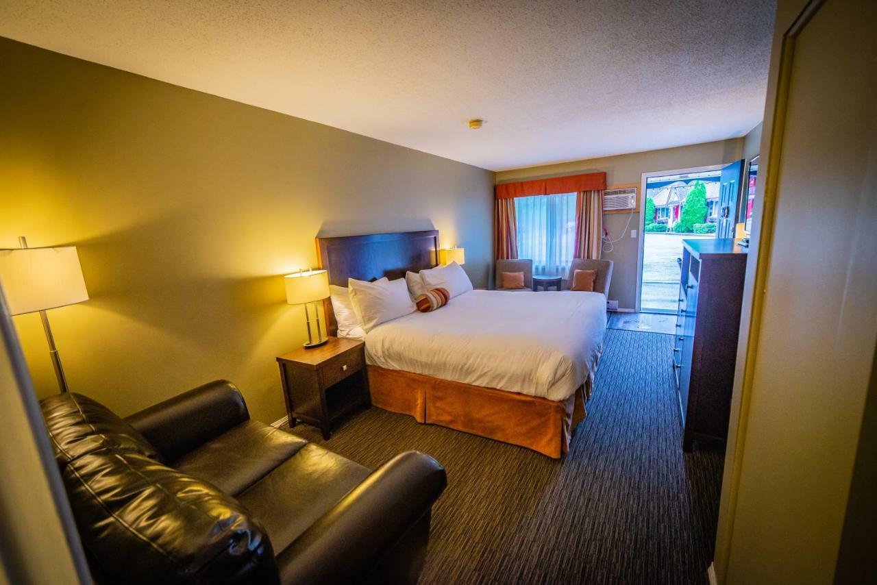 נלסון Alpine Inn & Suites מראה חיצוני תמונה