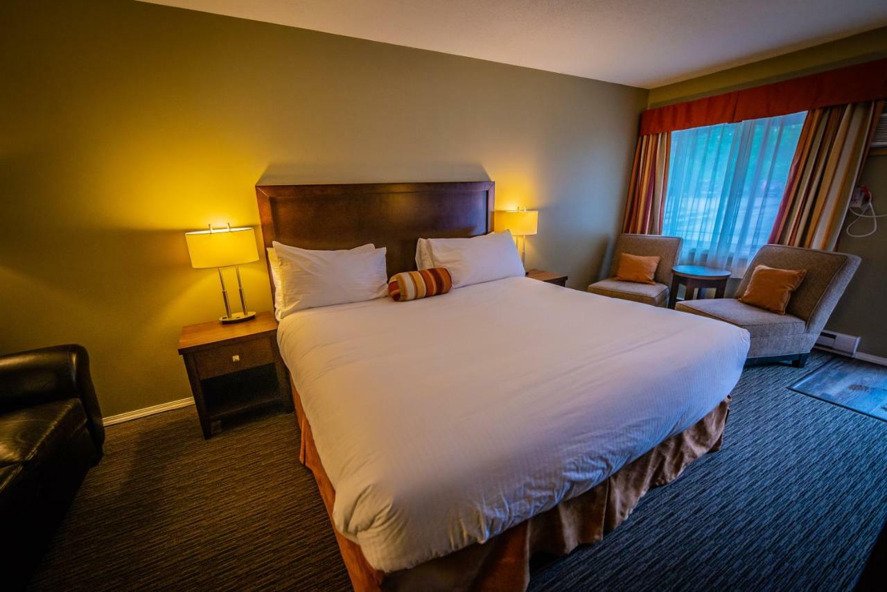 נלסון Alpine Inn & Suites מראה חיצוני תמונה